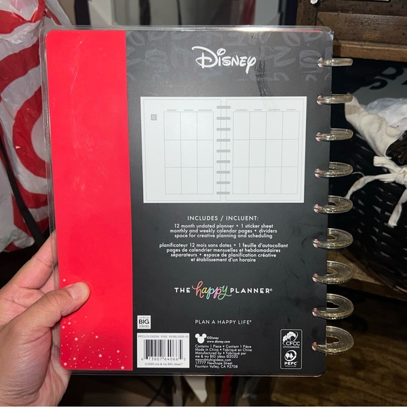 ❌SOLD❌ Disney Happy Planner - Undated | Vertical Layout - Picture 2 of 4